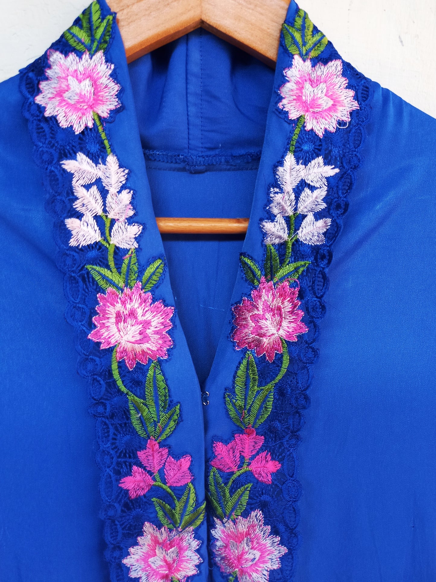 Blue Satin kebaya, Kebaya dress, Kebaya Embroidery size 3L