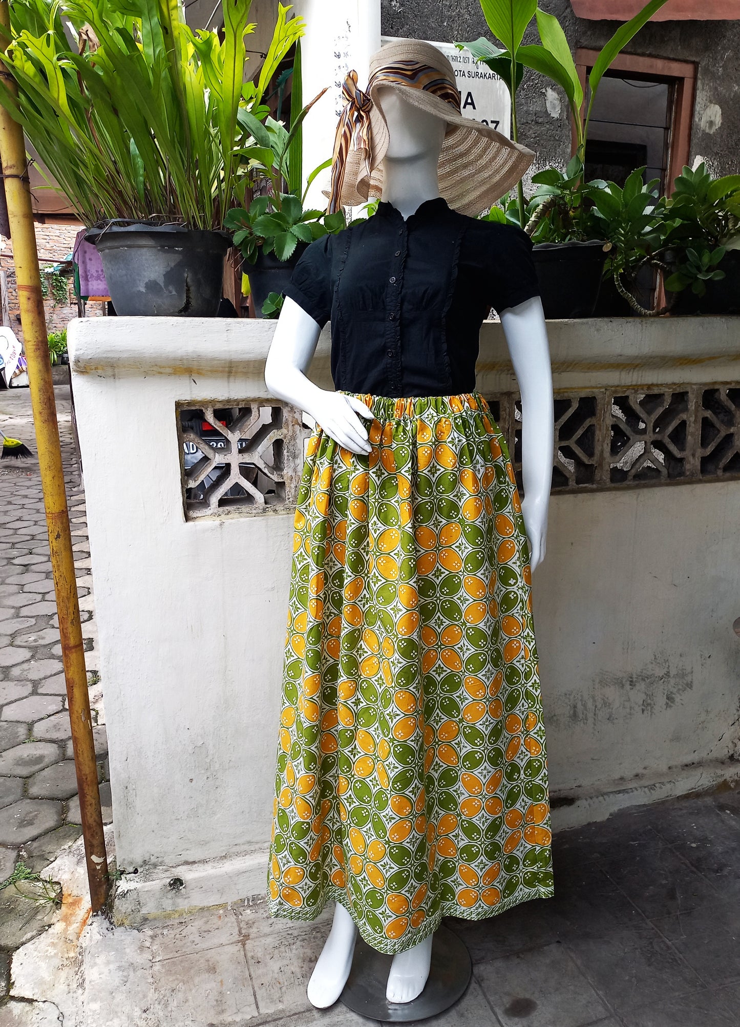 Indonesian batik Skirt, Summer skirt, green maxi skirt, holiday skirt