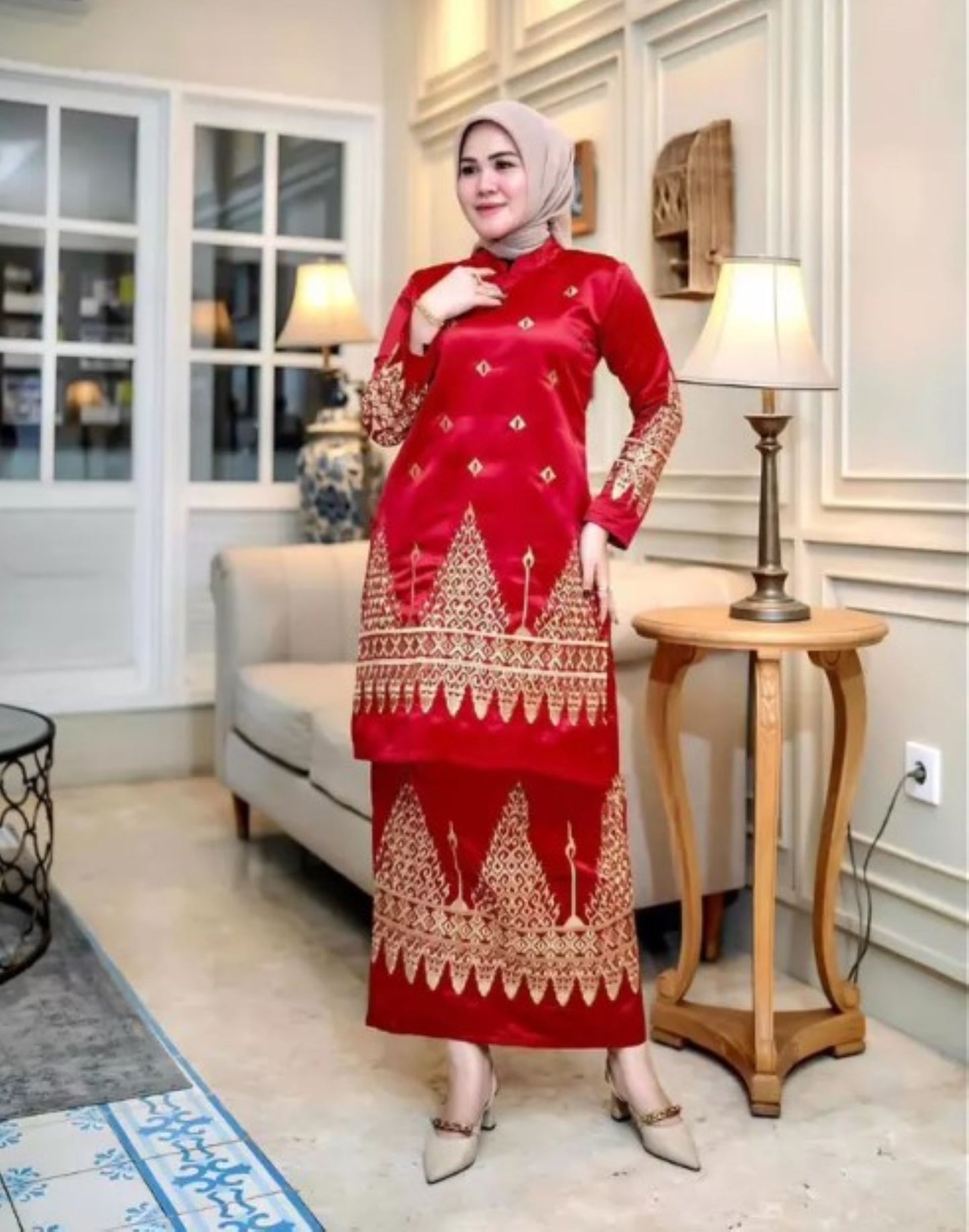 Baju Kurung embroidered in satin, Luxury Tunic Baju Raya Various Color and Size, style Riau