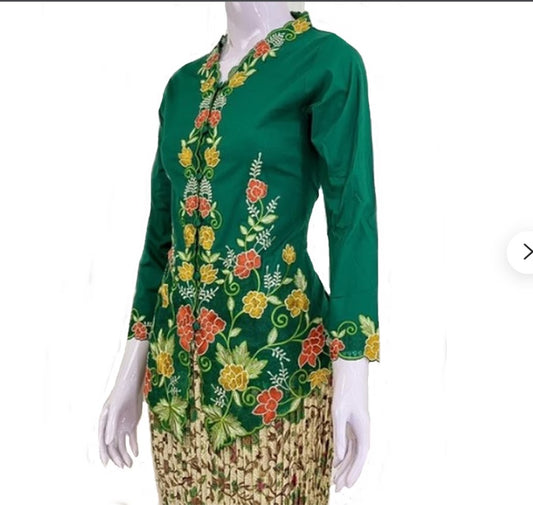 Kebaya Green emerald, Nyonya Kebaya, Kebaya dress size  XS